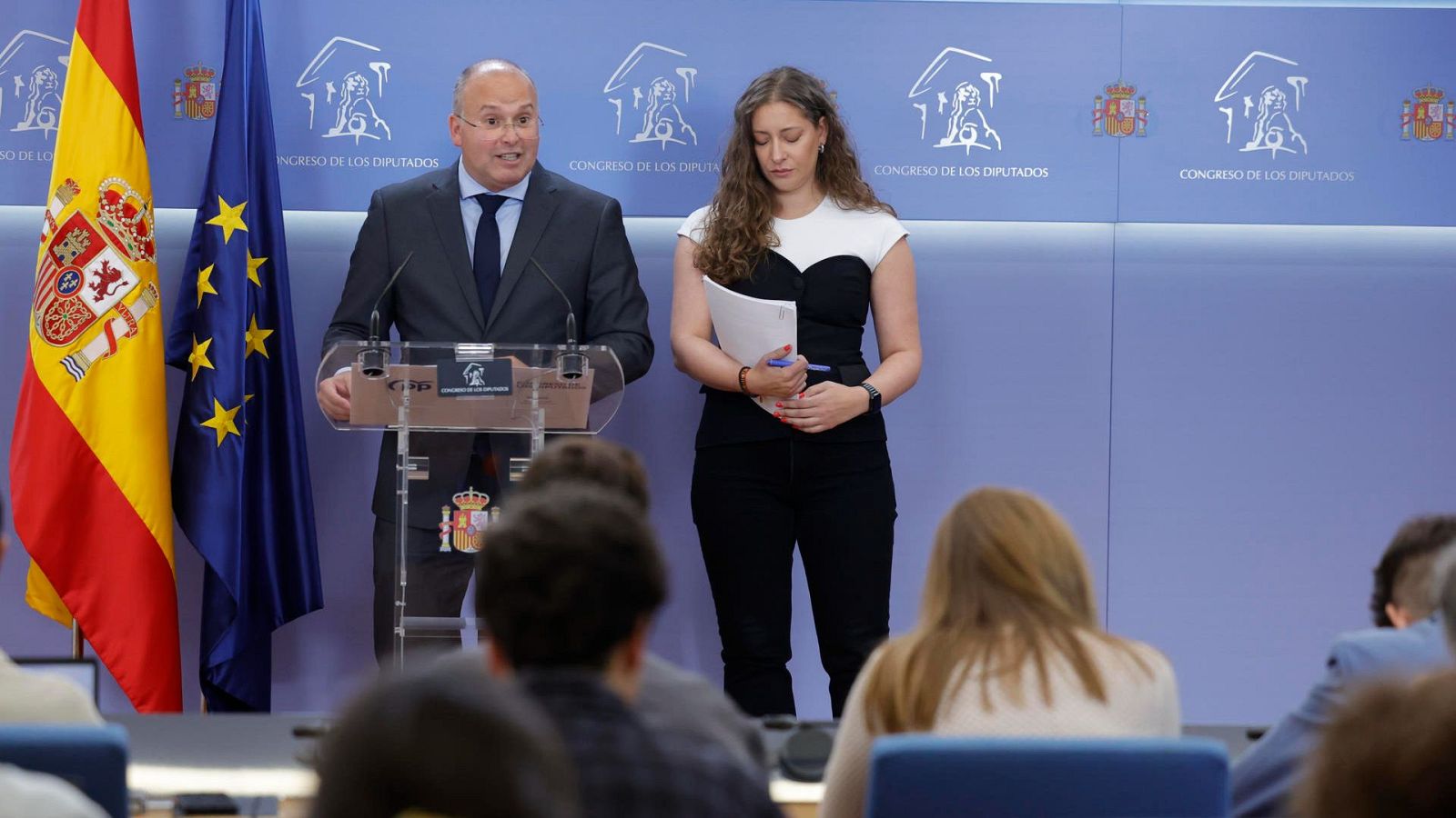 Tellado será el secretario general del PP y Ester Muñoz, la portavoz en el Congreso | Ver