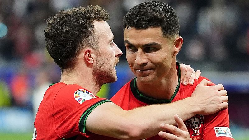 Reacciones del mundo del fútbol a la muerte de Diogo Jota - Los Deportes de La1 | Ver