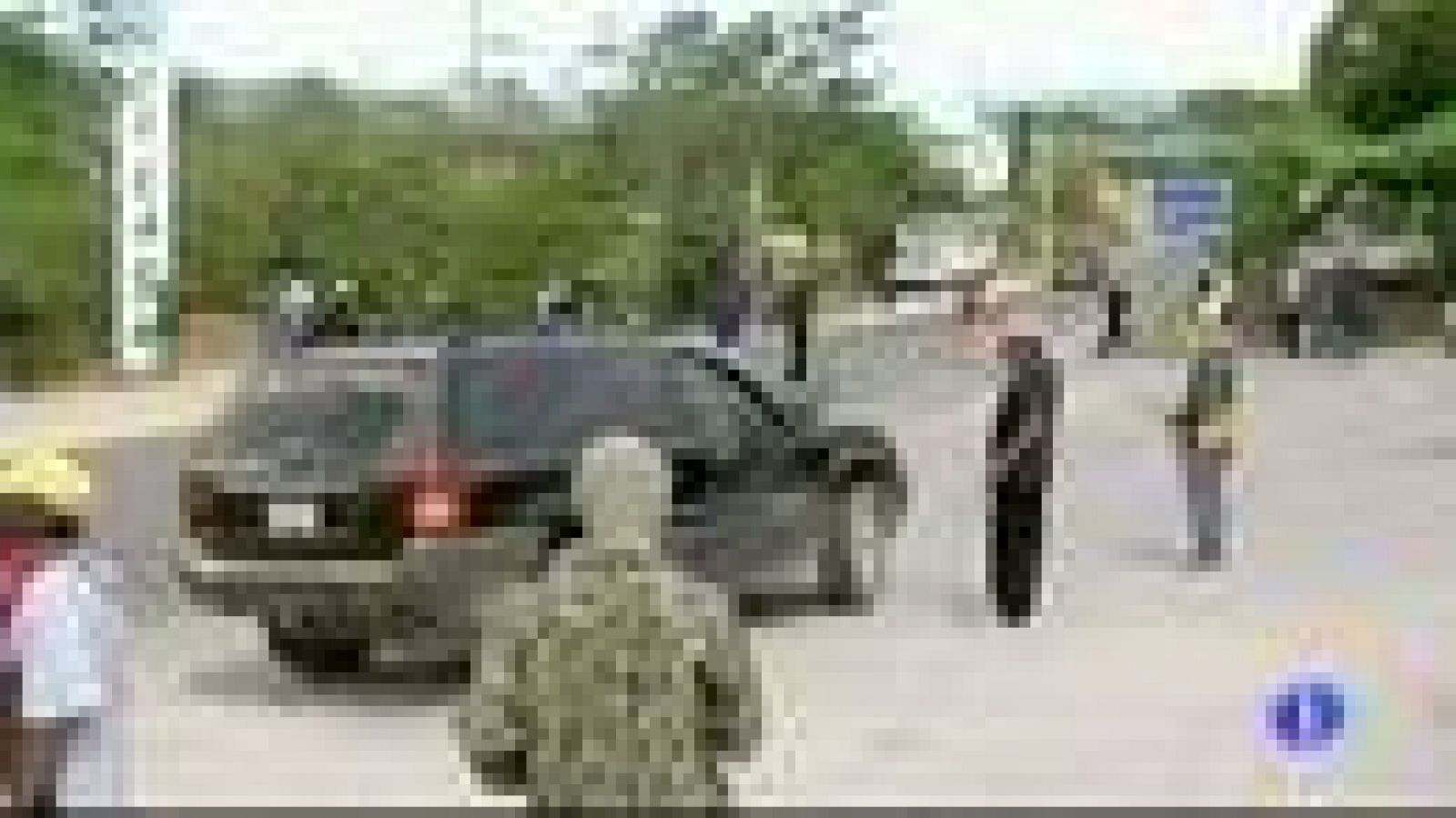 Los ciudadanos de México se organizan y autoprotegen de la violencia llamándose "policía comunitaria"