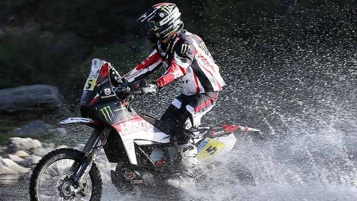 Telediario 1 - Joan Barreda, primero en motos y 'Nani' Roma, segundo en coches