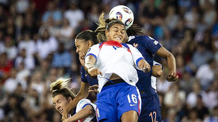 - Resumen del Francia - Inglaterra, partido del grupo D de la Eurocopa femenina 2025