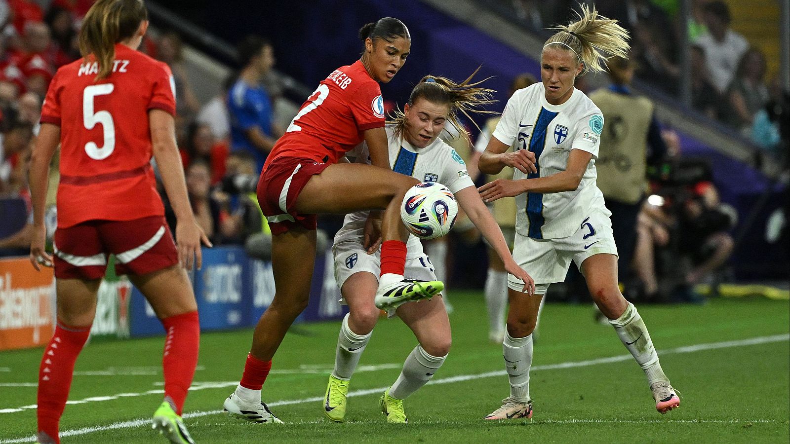 Eurocopa femenina 2025 | Finlandia - Suiza, resumen en vídeo - Eurocopa | Ver