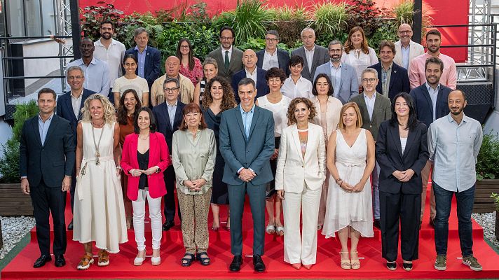 El PSOE dice que el PP ha dado \"un volantazo hacia la ultraderecha\" | Ver