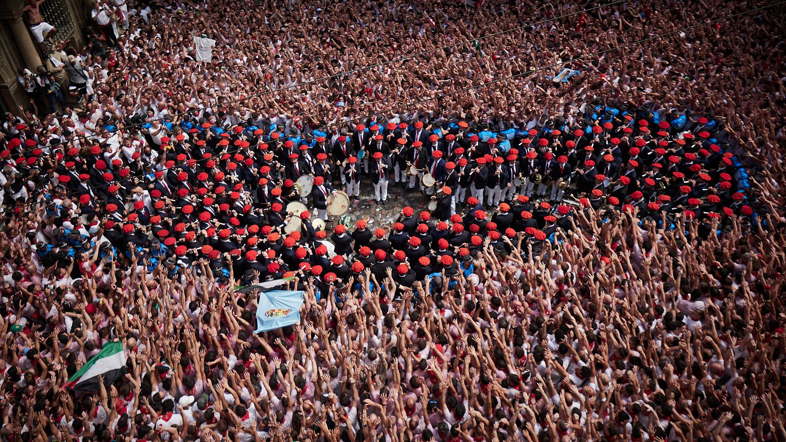 Interpretación de "¡Ánimo, pues!" tras el chupinazo en los sanfermines 2025