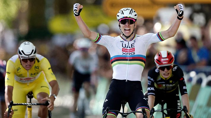 Tour 2025 | Pogacar gana a Van der Poel la etapa de Rouen | Ver