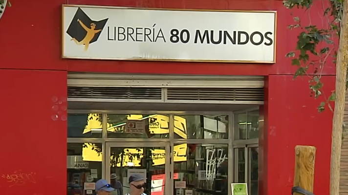 Telediario 2 - Los pequeños negocios de Alicante tiemblan ante la amenaza de los apartamentos turísticos