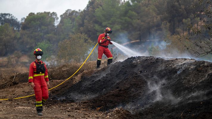 Telediario 2 - Se levanta el confinamiento de todas las localidades afectadas por el incendio de Paüls