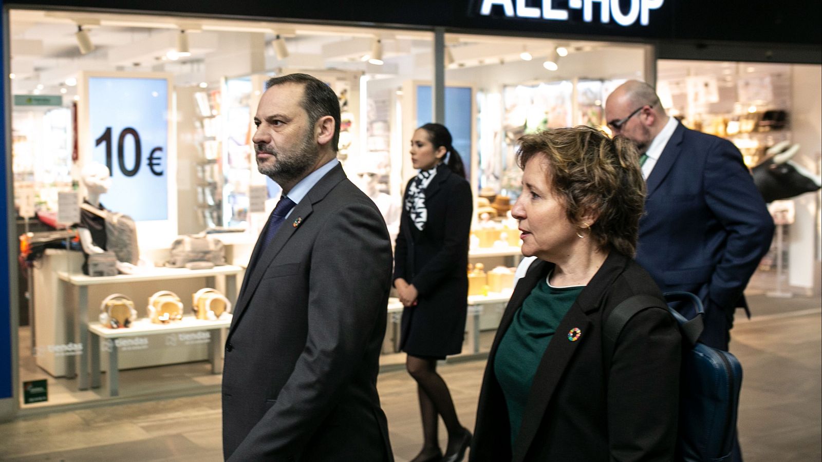 Telediario 2 en cuatro minutos -10/07/25- RTVE.es | Ver