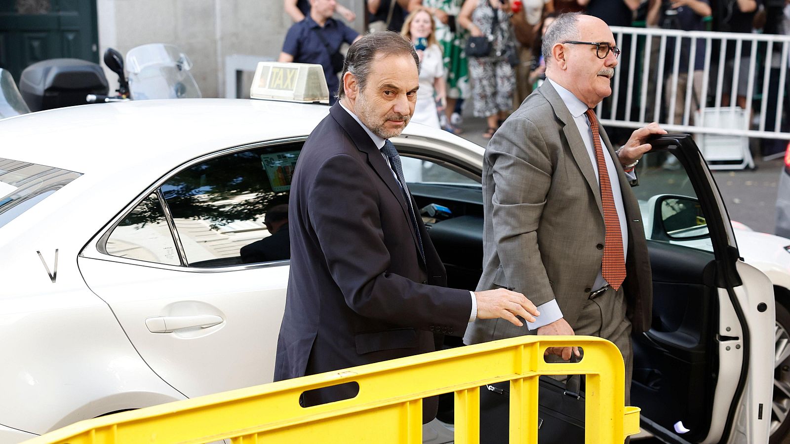 El Supremo ordena investigar las retribuciones que recibió Ábalos del Congreso y sus donaciones al PSOE | Ver