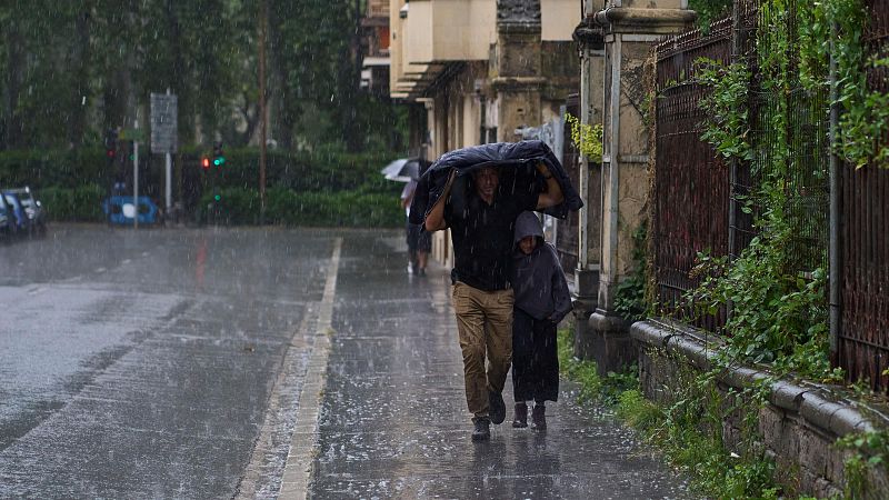 Tormentas en el norte y el este peninsular por una dana - Informativo 24h | Ver