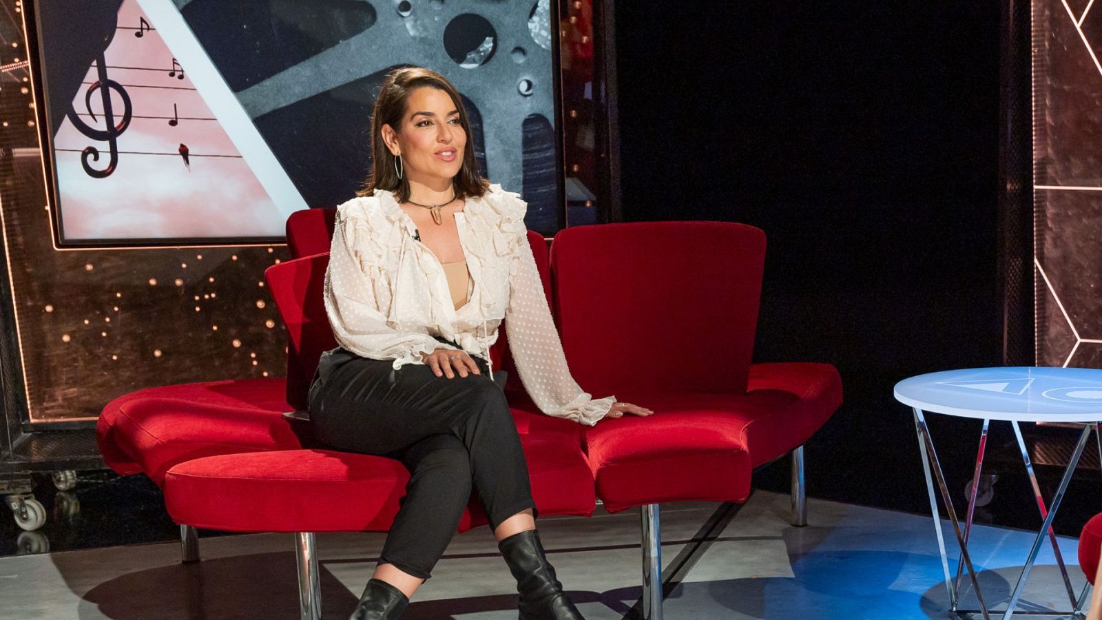 Atención obras - Ruth Lorenzo - Atención obras | Ver