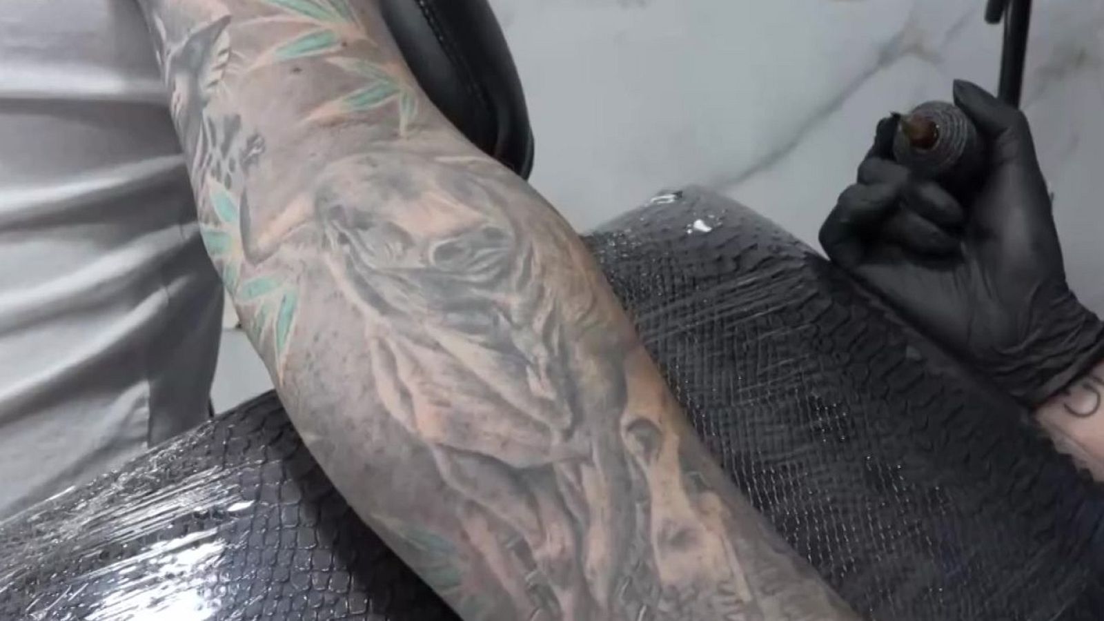 Los Sanfermines también se llevan tatuados | Ver