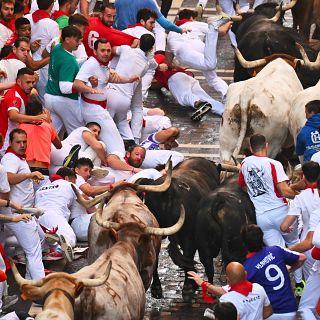 VÍDEO | Penúltimo encierro: rápido y tenso con toros de La Palmosilla