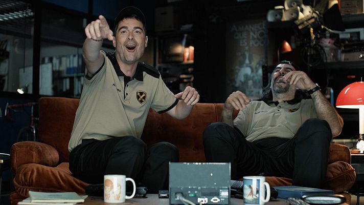 La garita - Los guardias de 'La Garita' visionan el 'Grand Prix' y reaccionan en directo durante su estreno en La 1