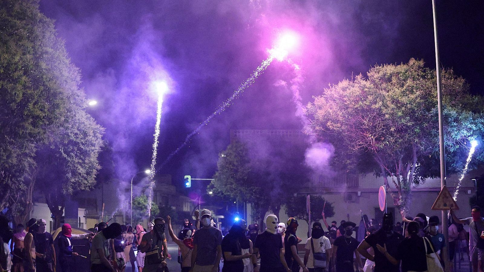 Los disturbios en Torre Pacheco enfrentan a los partidos | Ver
