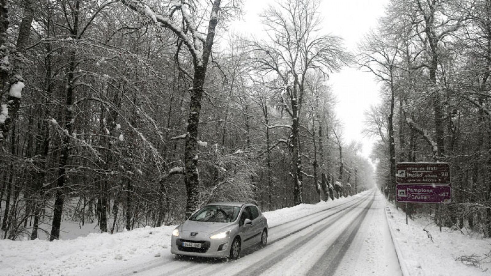 Nieve en el norte de España, lluvias y fuertes vientos
