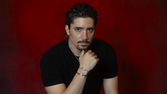 Telediario 2 - La saga de rancheros continúa: Alex Fernández prepara un disco con una fusión de mariachi y pop