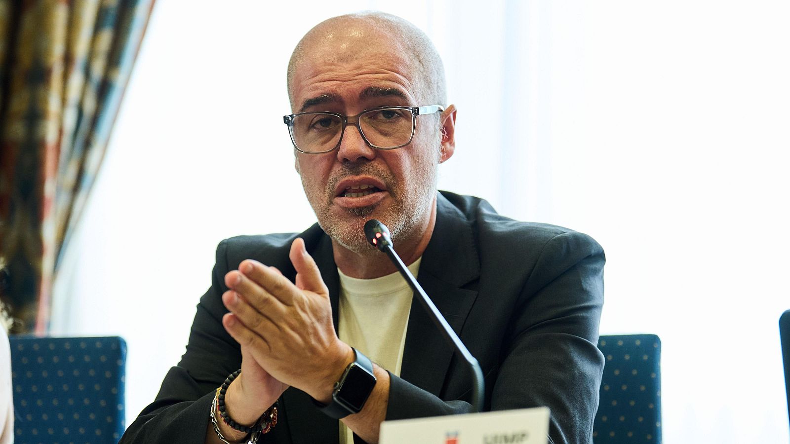 CC.OO. asegura que las empresas tienen que buscar "fórmulas alternativas" al despido - La economía | Ver