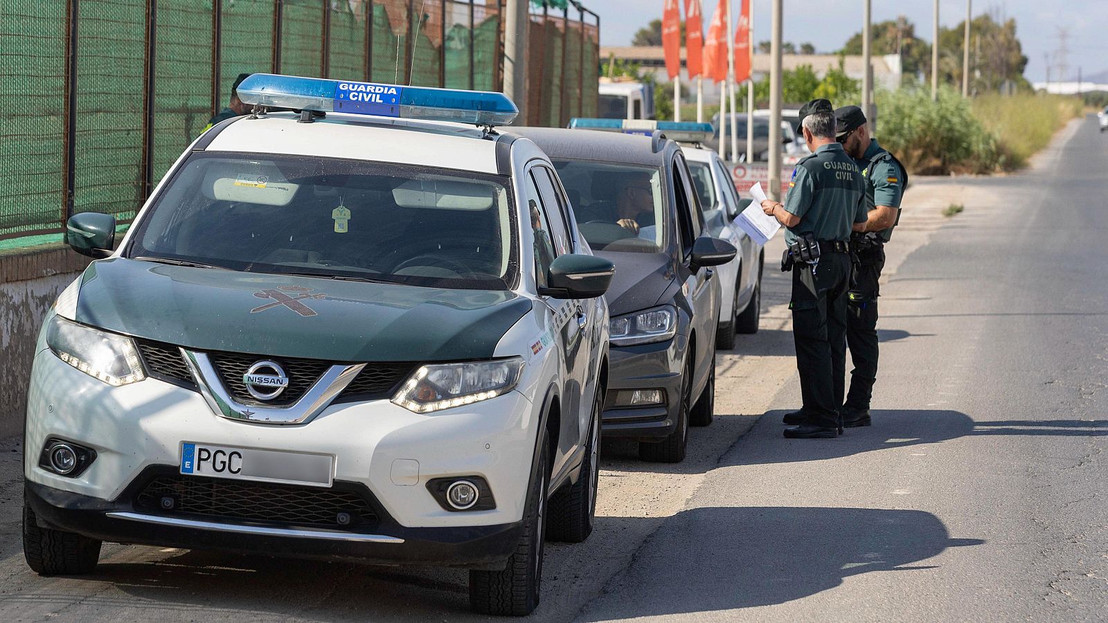 La tranquilidad vuelve a Torre Pacheco, aún con fuerte presencia policial - Telediario 1 | Ver