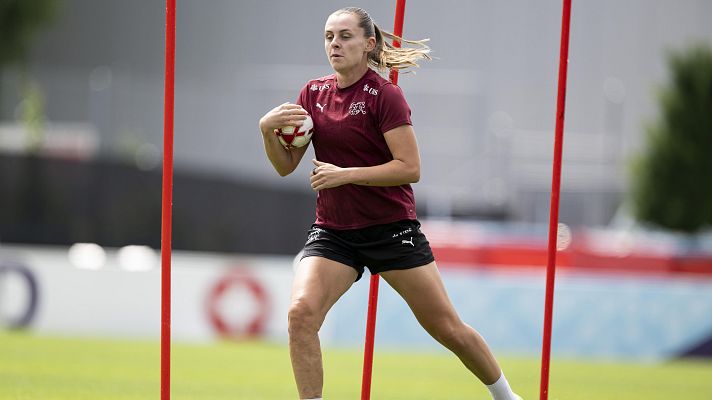 Eurocopa - Noelle Maritz: "Cuando ganemos a España será el mejor momento para bailar"