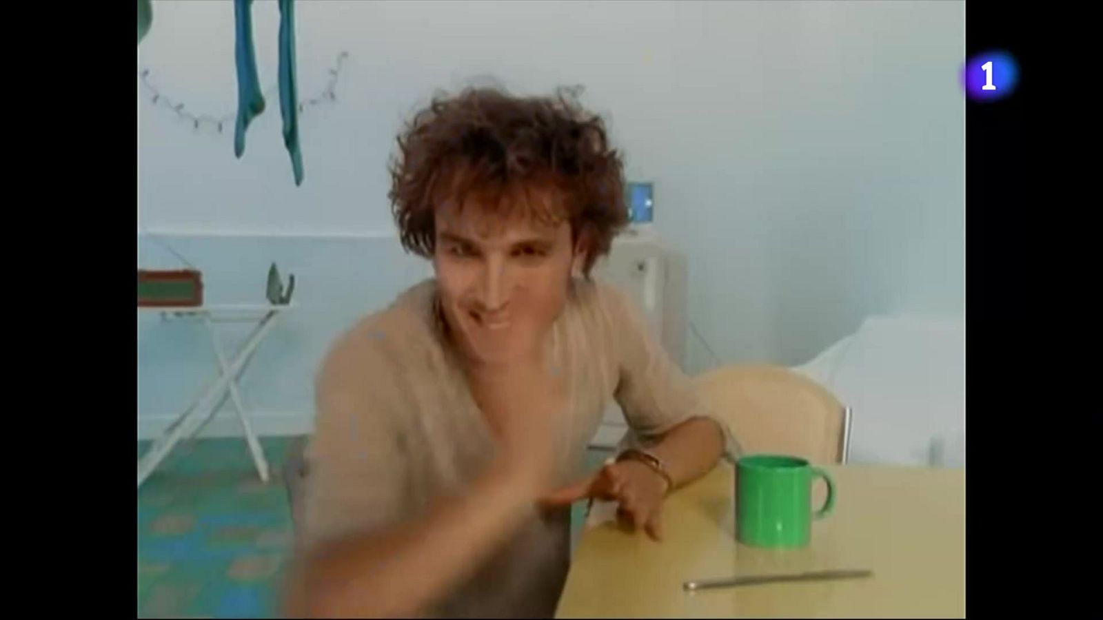 James encén l'adrenalina als Nits de Barcelona amb el seu directe - L'Informatiu | Veure