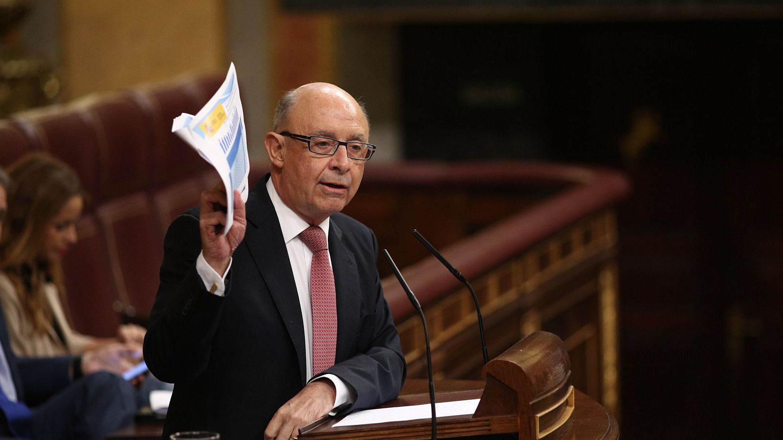Así influían las empresas en el Ministerio de Hacienda de Montoro | Ver