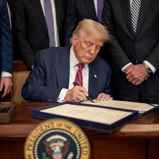 Trump, seis meses en la Casa Blanca marcados por sus políticas