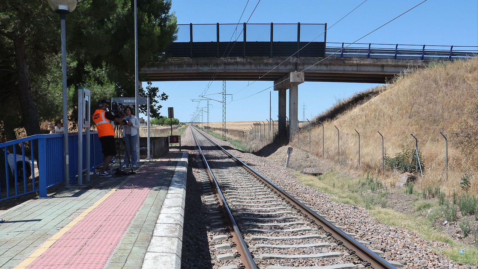 Mueren dos personas en Salamanca tras ser arrolladas por un tren | Ver
