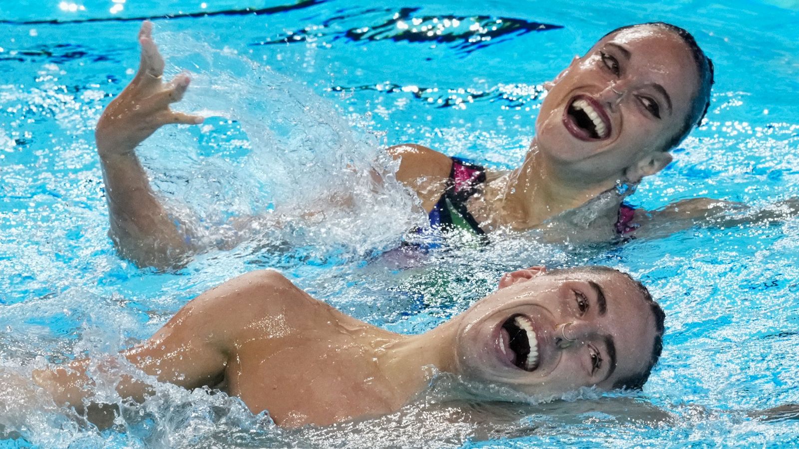 Dennis González y Mireia Hernández: dúo mixto técnico del Mundial - Natación | Ver