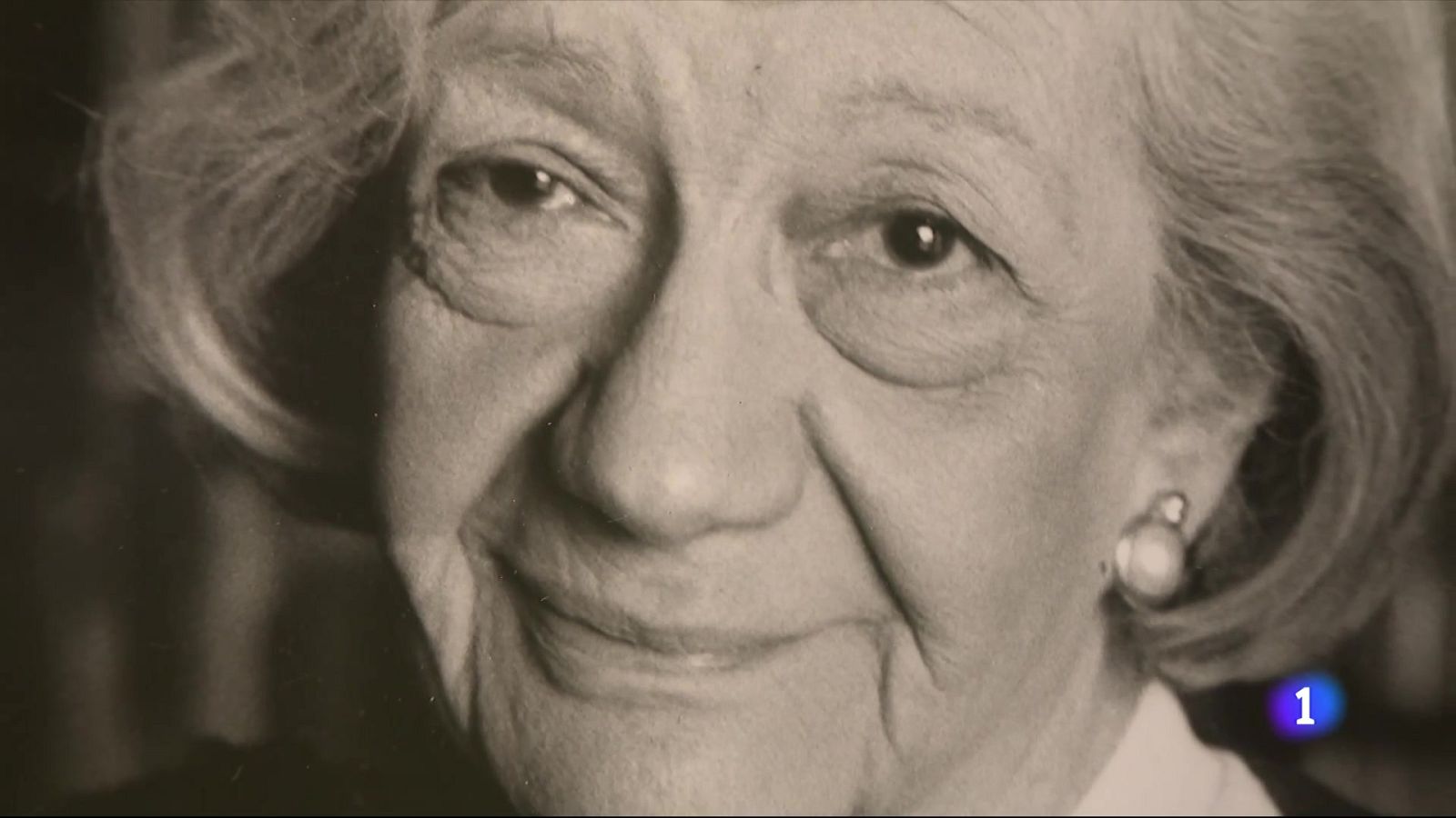 Ana María Matute: cent anys d'imaginació i resistència - L'Informatiu | Veure