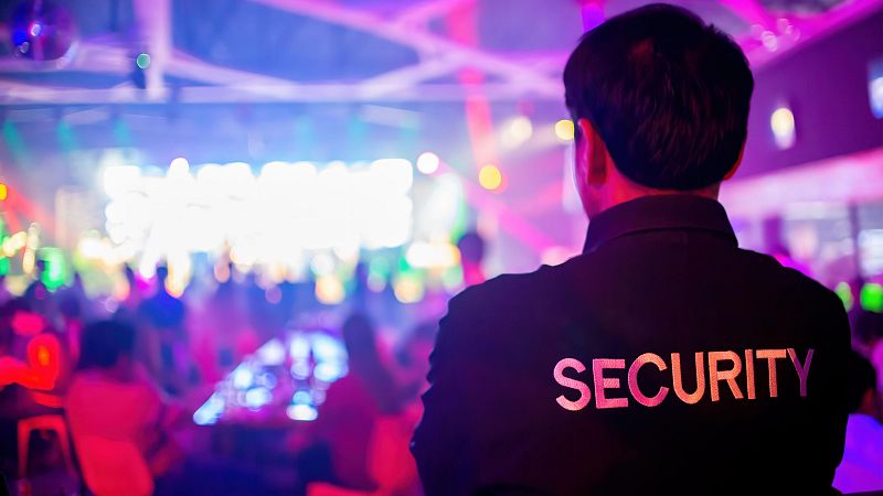Los mossos hacen ronda por las discotecas para evitar agresiones | Ver