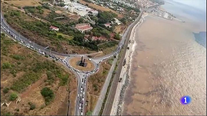 L'Informatiu - Els Bombers reben més de 150 avisos per les tempestes a l'àrea metropolitana de Barcelona i Maresme