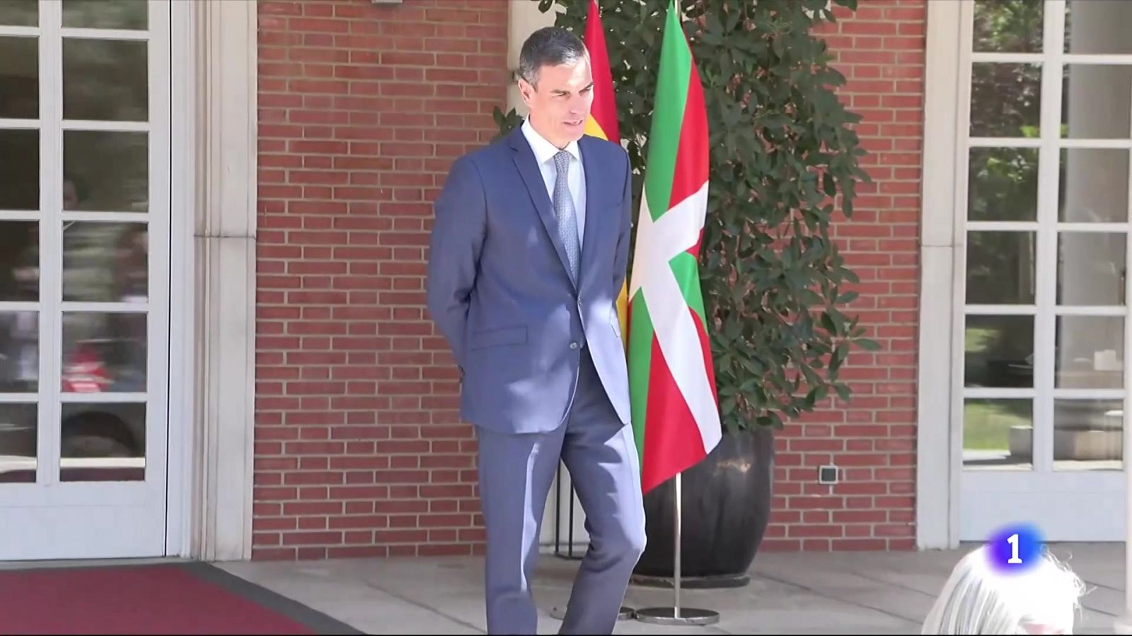 Final de curs polític i equador de legislatura marcat per les acusacions de corrupció entre PP i PSOE