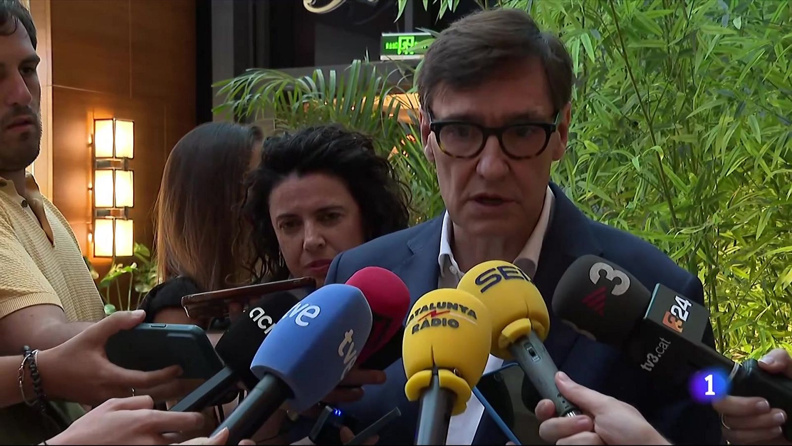 Illa visita Huawei a Pequín per reforçar els vincles amb la Xina