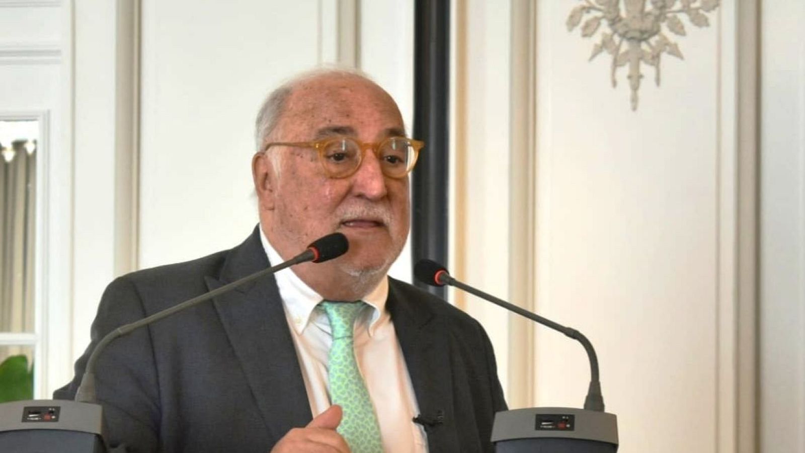 Un día con Pere Navarro, director general de Tráfico | Ver