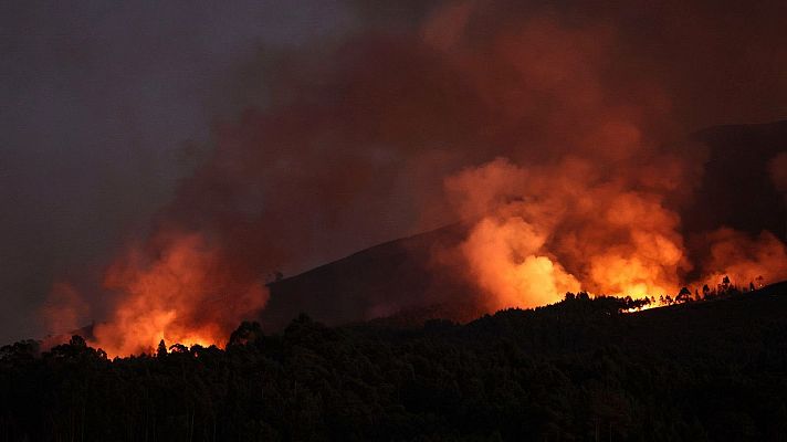 La hora de La 1 - Juan Bautista, teniente de alcalde del Ayuntamiento de Cuevas del Valle: "El fuego nos ha vuelto a sacudir"