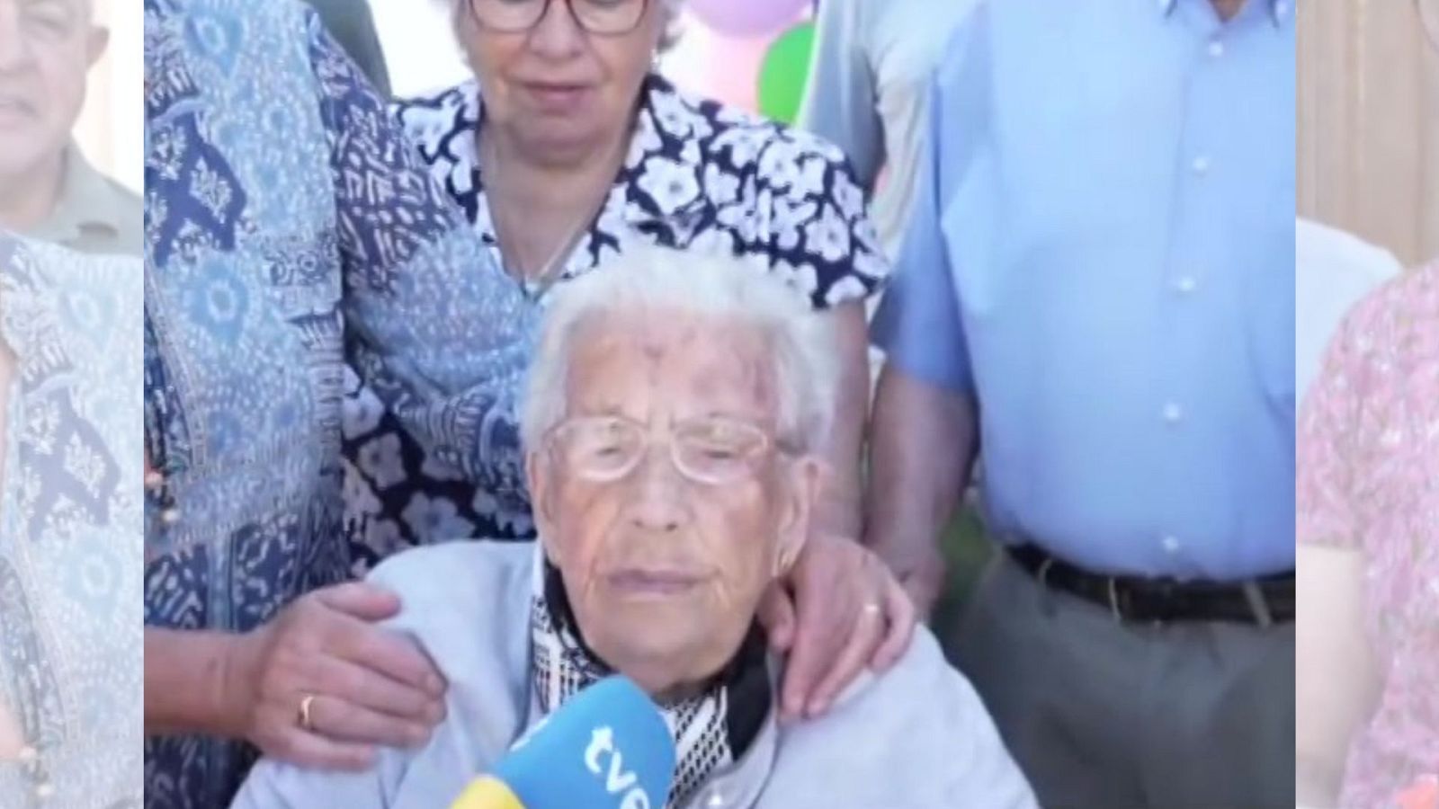 Teresa Fernández Casado cumple 112 años - Mañaneros 360 | Ver