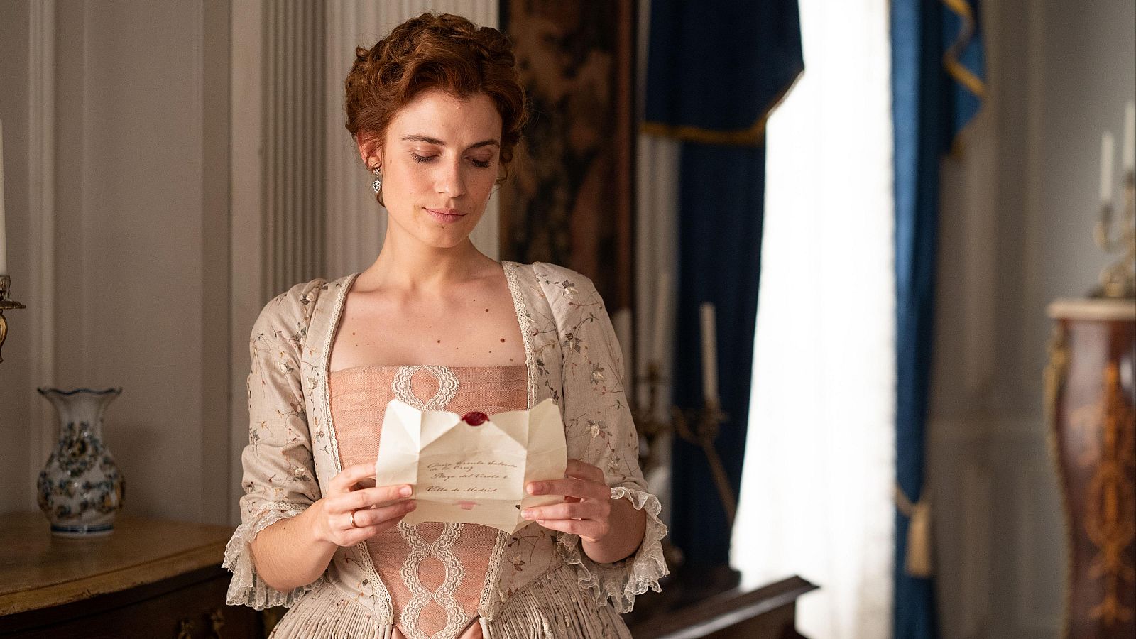 Valle Salvaje - Adriana tiene en su poder la carta de Úrsula - Valle Salvaje | Ver