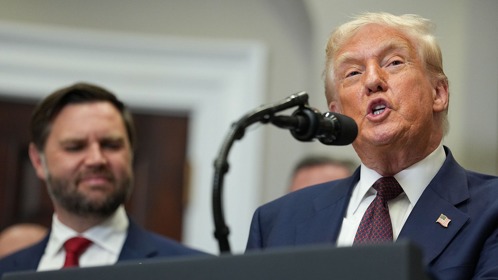 Trump anuncia su nuevo plan arancelario - Telediario Matinal | Ver