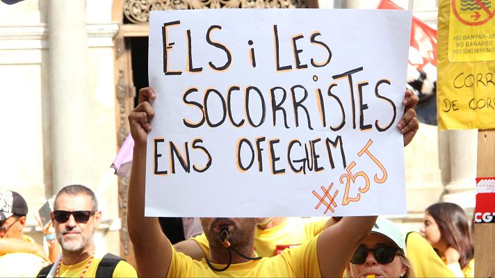 L'Informatiu - Socorristes en vaga