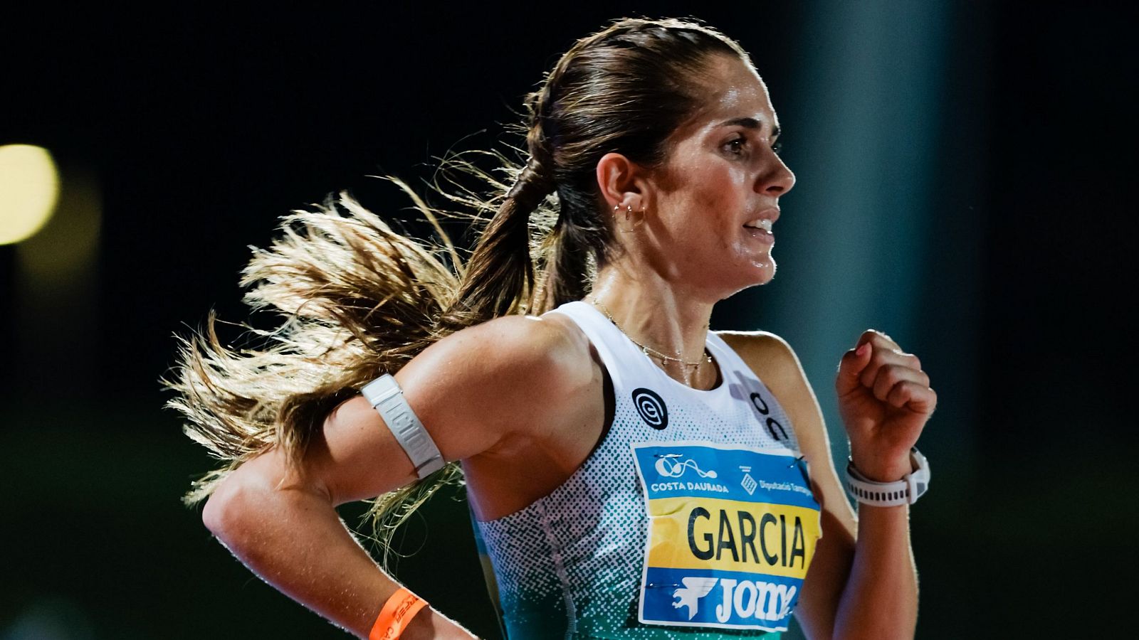Marta García se exhibe en los 5.000 m del campeonato de España - Atletismo | Ver