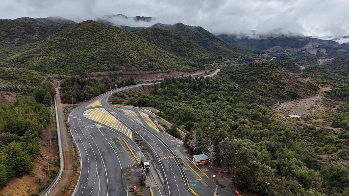 Informativo 24h - Un minero muerto y cinco desaparecidos en Chile tras un derrumbe en una mina