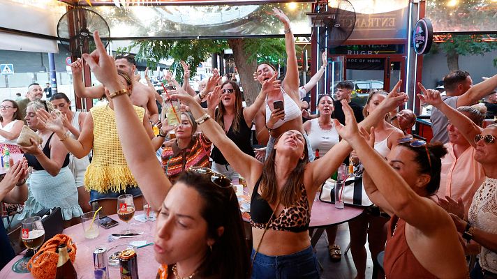 Telediario Fin de Semana - Benidorm, un destino turístico que no pasa de moda