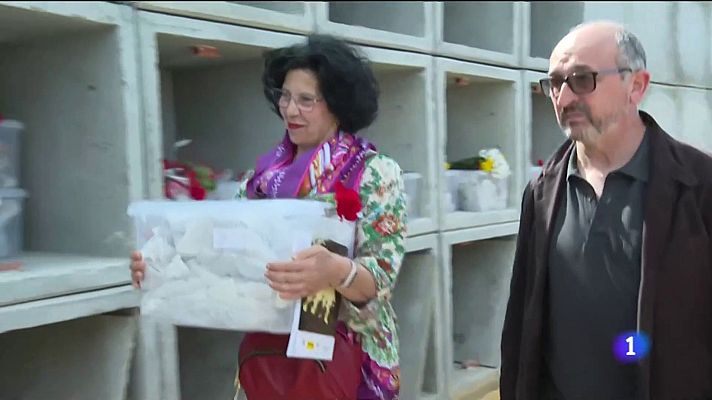 Noticias Andalucía - Inauguración del memorial de la fosa de Pico Reja (Sevilla)