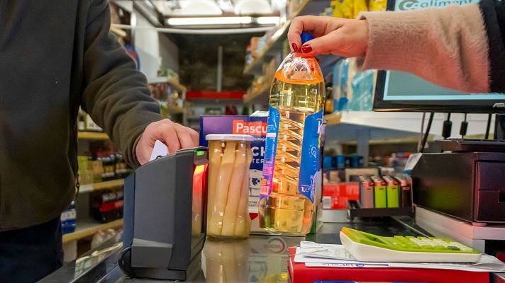 Telediario 1 - Las cajas autopago se extienden por los comercios