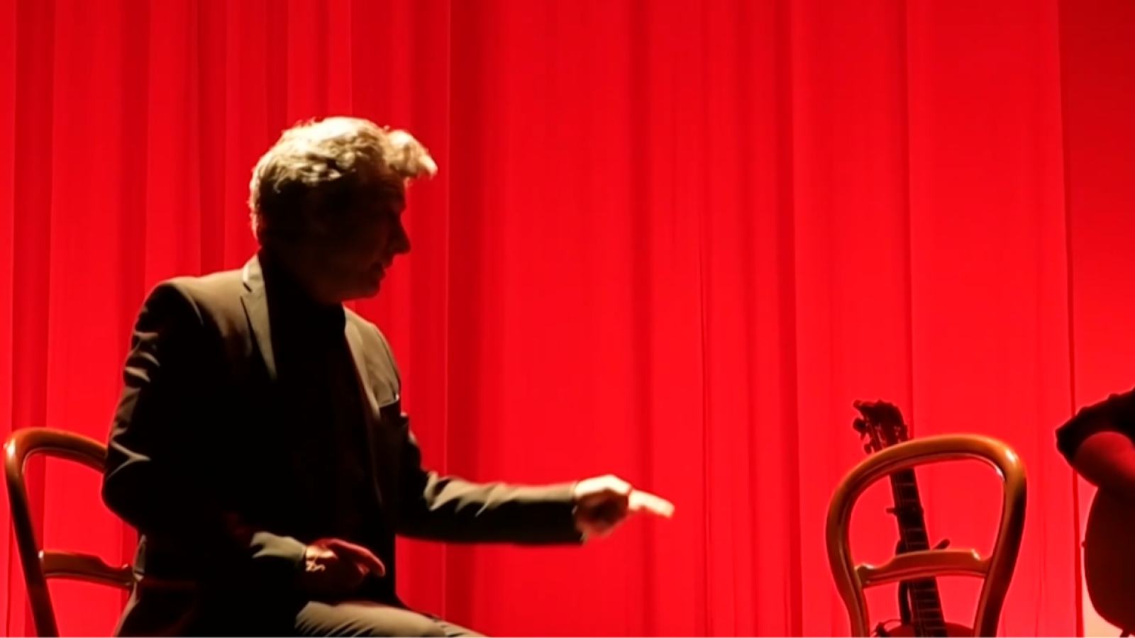 Juan Valderrama presenta en Madrid su espectáculo 'Historias de la copla'