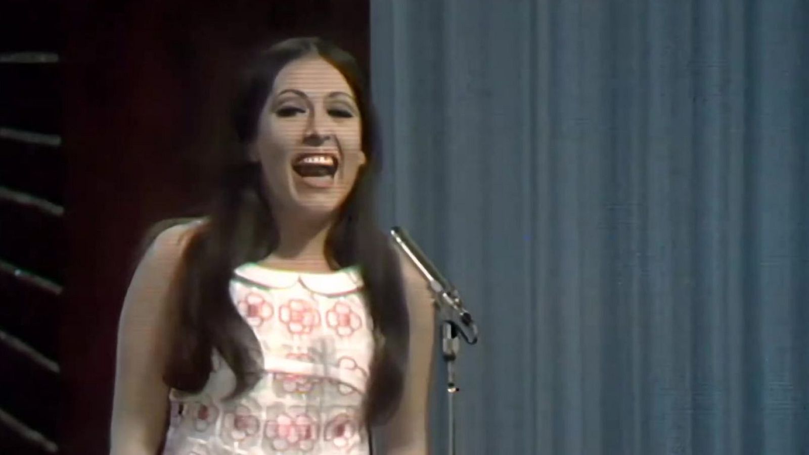 Viaje al centro de la tele - Música en femenino, segunda parte - Viaje al centro de la tele | Ver