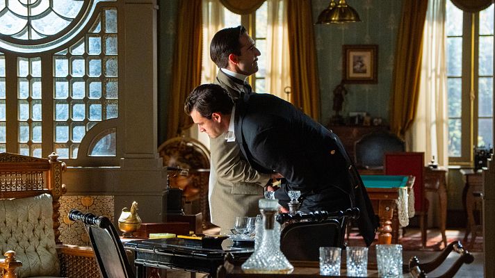 La promesa - La Promesa: Lorenzo golpea a Curro