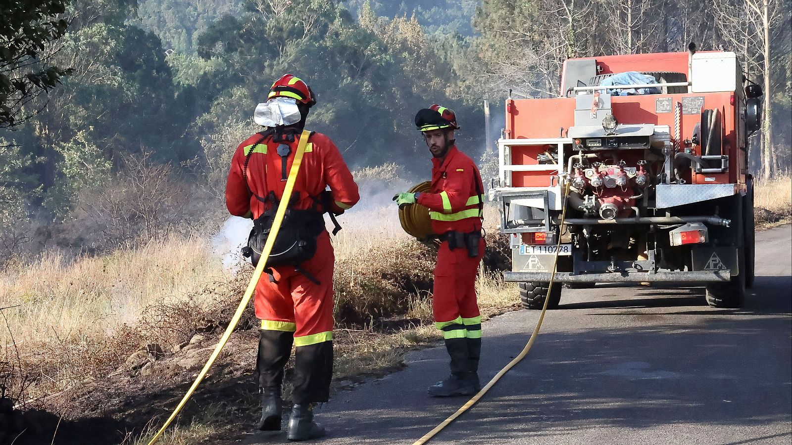 Varios incendios asolan la península en plena ola de calor - Telediario 2 | Ver