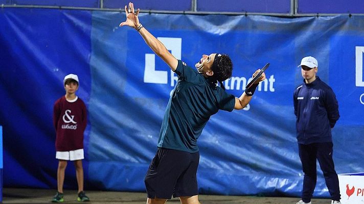 Telediario Matinal - Dominc Thiem reaparece en Luanco con victoria sobre Bernabé Zapata